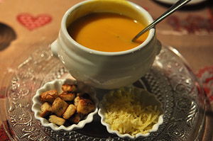 Фото Валь д’Изер, Тинь. Тыквенный суп-пюре с гренками и сыром, необыкновенно вкусно