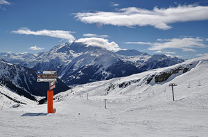 Фото Ля Розье. Возможность уехать на лыжах в Италию — одна из главных фишек курорта